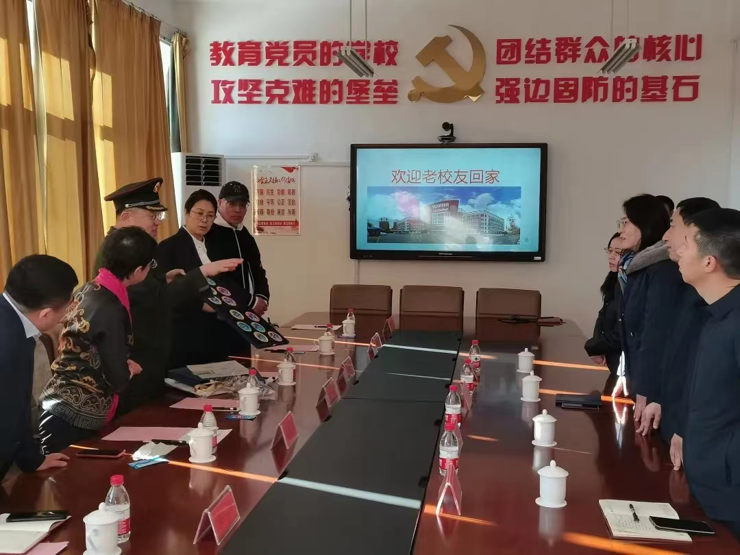筑航天梦 感母校情2.png 筑航天梦 感母校情2.png