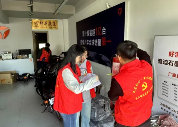 b0883f97c8e53a3cb2147f70a8357d0.jpg